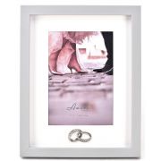 5x7in PLASTIC PHOTO FRAME WITH RINGS ICON